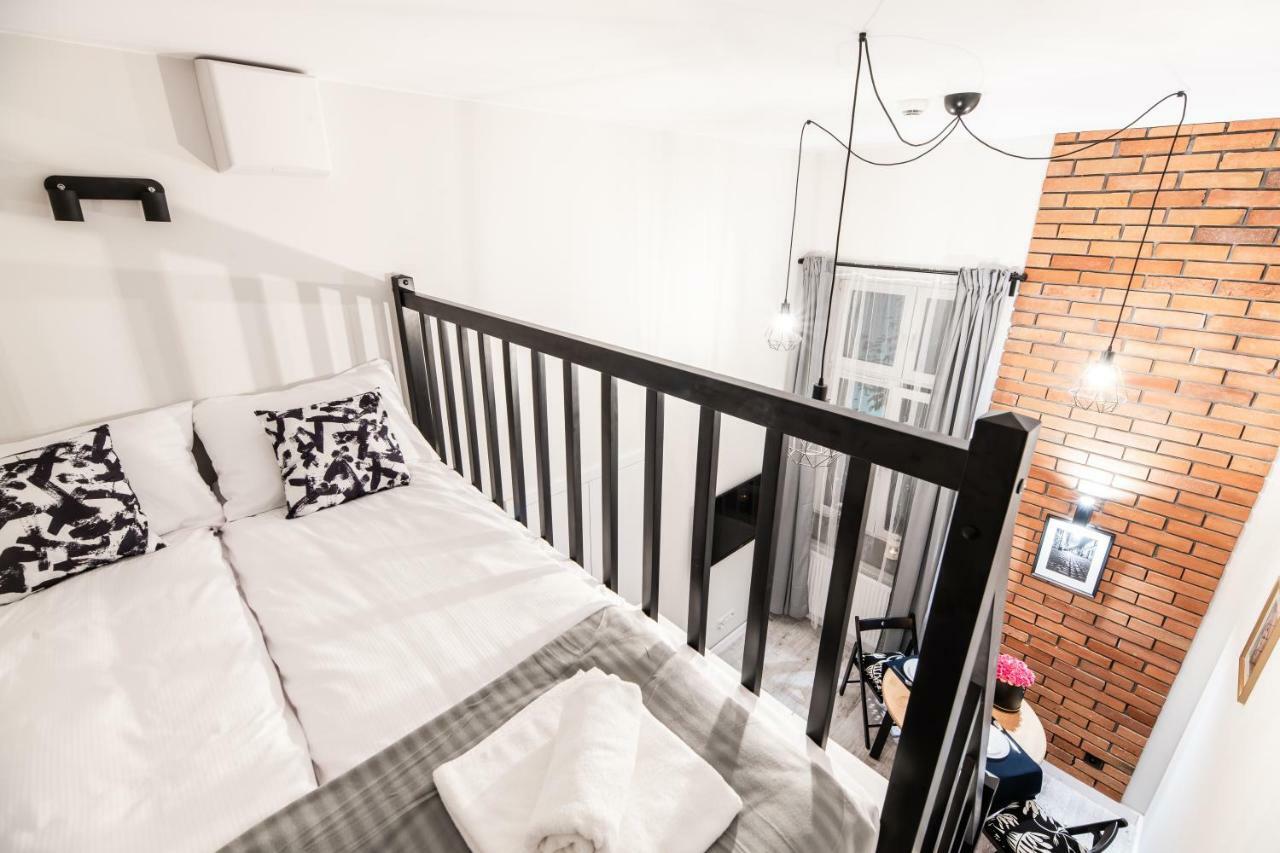 Апарт-готель Dietla 32 - Ideal Location In The Heart Of Krakow, Between Main Square And Kazimierz District Краків
