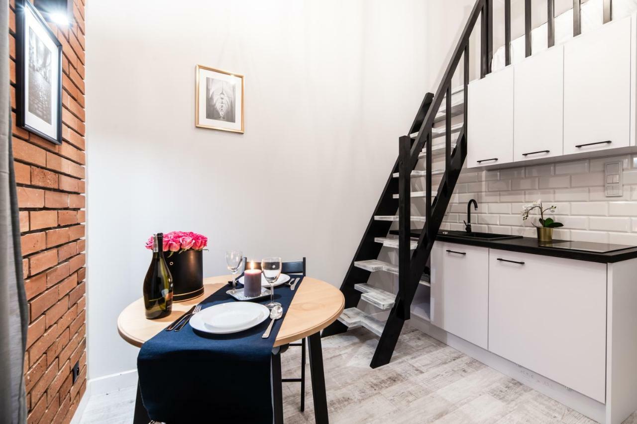 Апарт-готель Dietla 32 - Ideal Location In The Heart Of Krakow, Between Main Square And Kazimierz District Краків