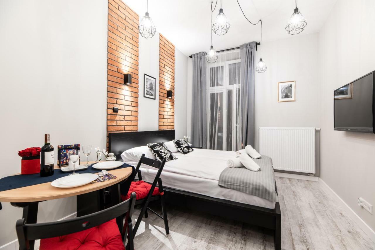 Aparthotel Dietla 32 - Ideal Location In The Heart Of Krakow, Between Main Square And Kazimierz District