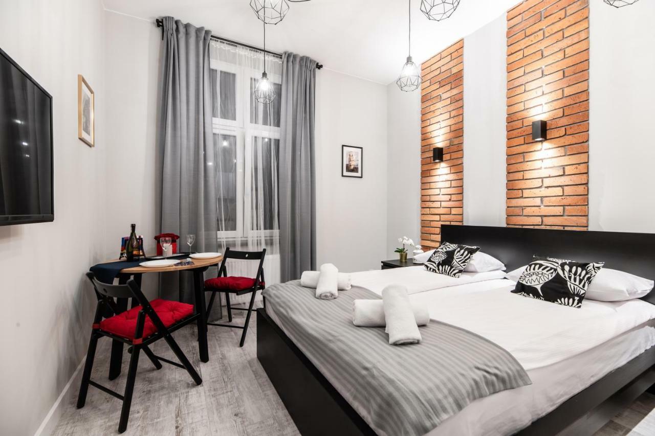 Hotel apartamentowy Dietla 32 - Ideal Location In The Heart Of Krakow, Between Main Square And Kazimierz District Kraków